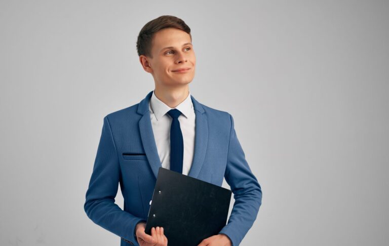 Praca w Bełchatowie po szkole – jakie są możliwości?